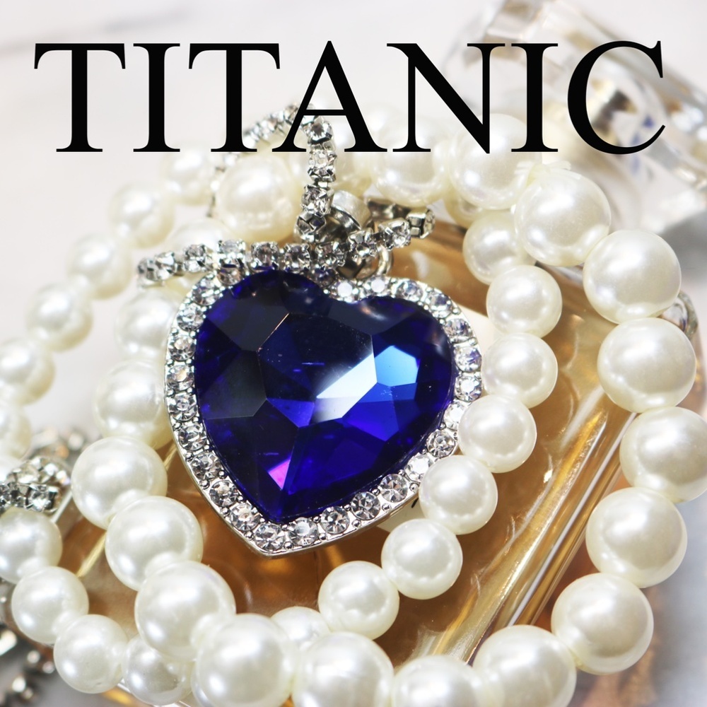 Titanic 💙💎 “Le Cœur de la Mer” - “Heart of the Ocean” Silver Plated Necklace 💙💎